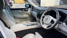 Volvo XC60 2.0 B5P Ultra Dark 5dr AWD Geartronic Petrol Estate